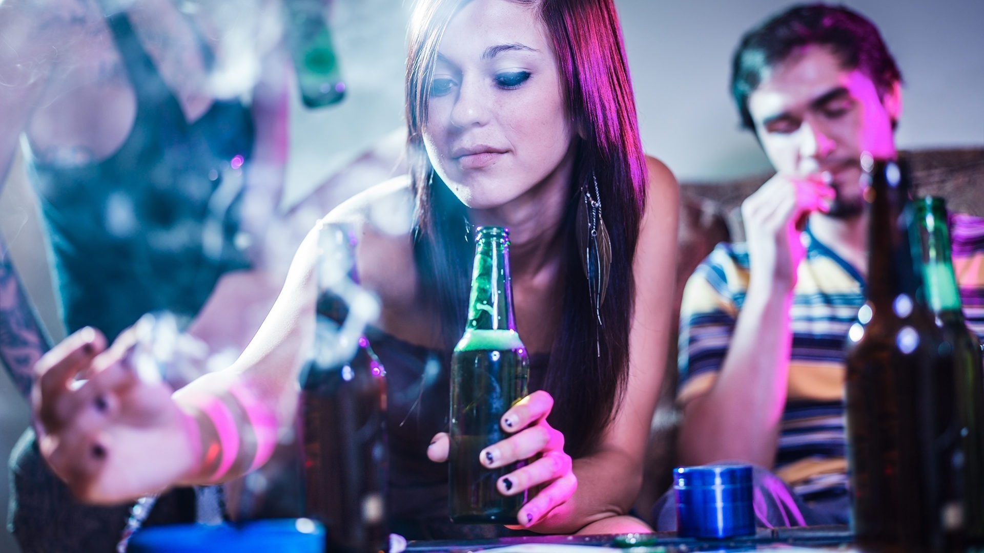 Jongeren roken en drinken minder dan vroeger